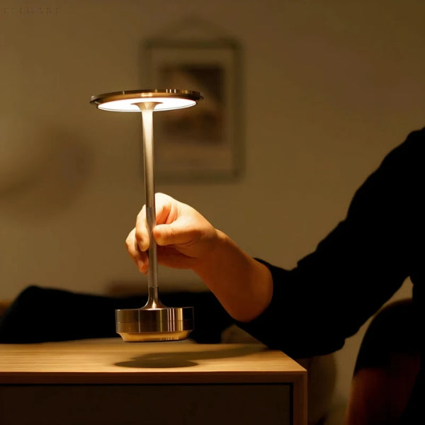 Ambian Nachtlampe - Elegante Drahtlose Nachttischlampe - Tischleuchte ohne kabel